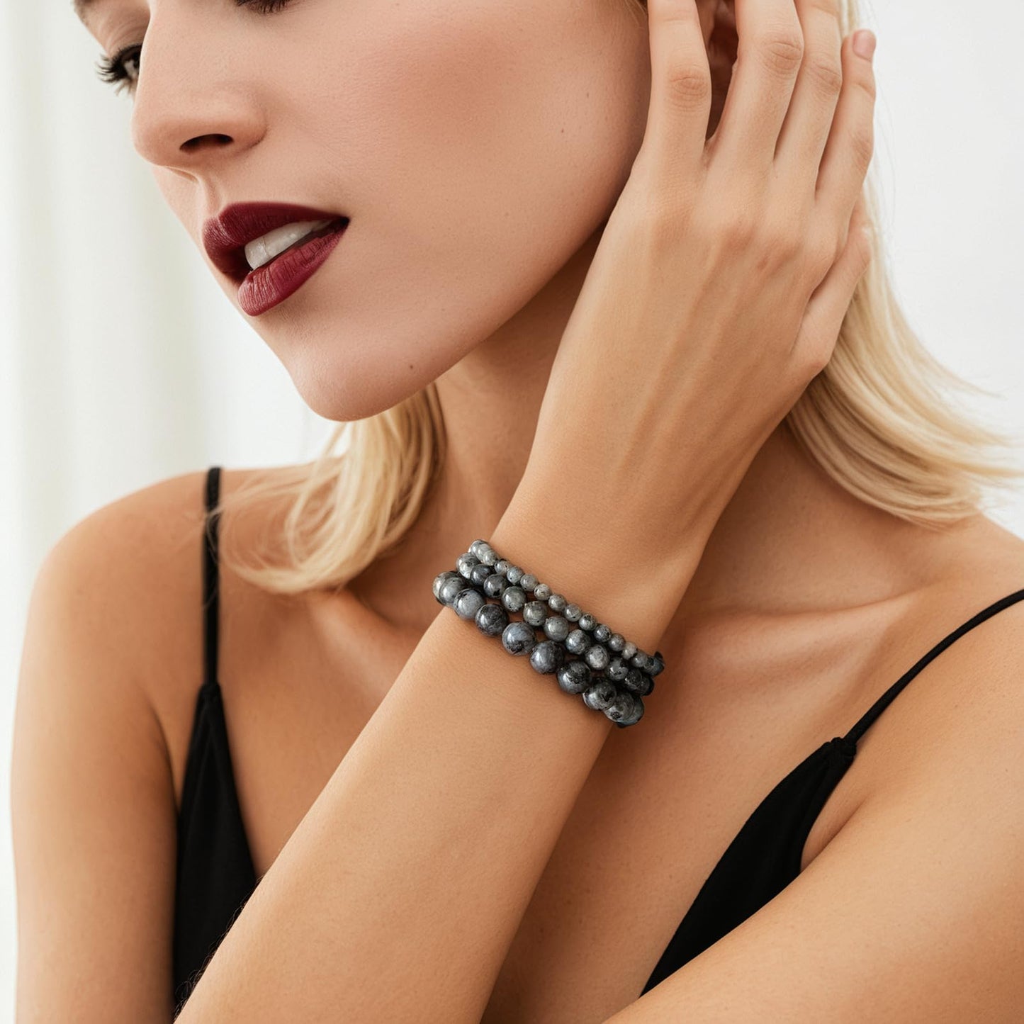 Bolinailo Crystal Beaded Bracelets for Women 4mm Labradorite Bead Handmade Gemstone Stretch Elastic Bracelet Natural Stone Crystal Healing Reiki Spiritual Jewelry Gifts