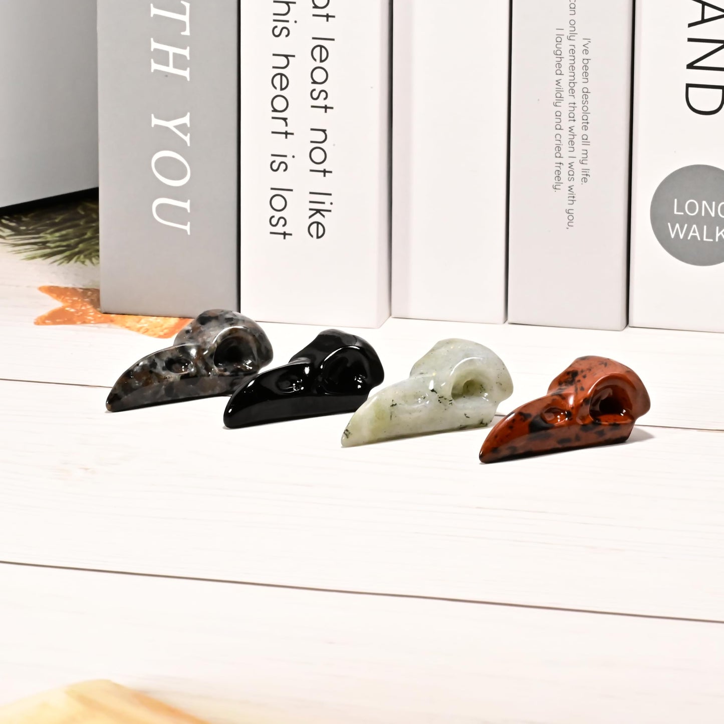 DZJXBZhu Obsidian Raven Skull Figurine Crystal Healing Stone Spiritual Meditation Pocket Figurine Natural Gemston Hand Carved Polished Home Room Office Desk Decoration Gift Collect