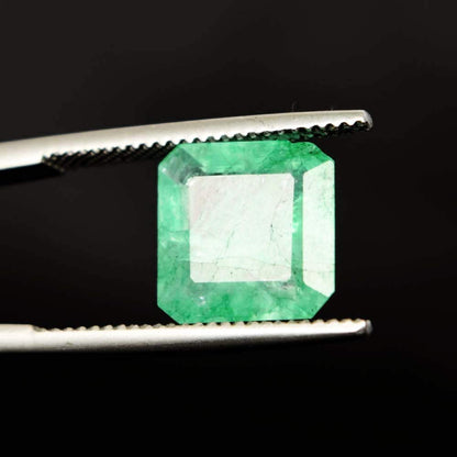 GEMHUB Loose Gemstones For Jewelry Making 3.40 Carat Square Cut Green Emerald Gemstone for Jewelry Pendants
