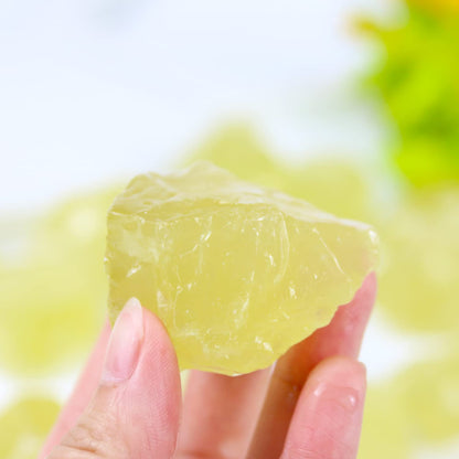 Nvzi Citrine Crystals, Bulk Crystals, Crystals and Healing Stones, Rocks for Tumbling, Amathesis Crystal, Raw Crystals Bulk, Calcite Crystal for Decoration, Wicca, Reiki, Chakra and Energy(1LB)