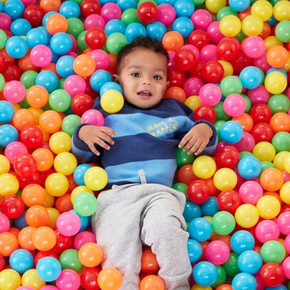 Amazon Basics BPA Free Ball Pit Balls with Storage Bag, Crush-Proof Plastic for Toddlers Kids 12+ Months Play, Phthalate Free, 6 Bright Colors, Pack of 400