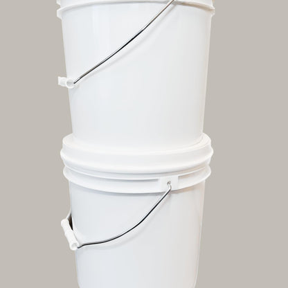 House Naturals 2 Gallon White Food Grade BPA Gree Bucket with Lid - Pack of 4 - Made in USA