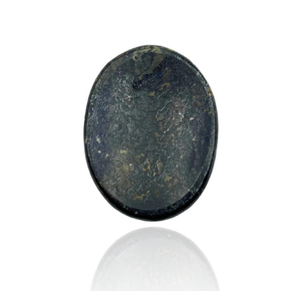 GEMSCITE Nuummite Thumb Worry Stones Metaphysical Gemstone Crystal Healing Reiki Men Women Gift Feng Shui Positive Energy Love Wellness Palm Stones Wicca Powerful