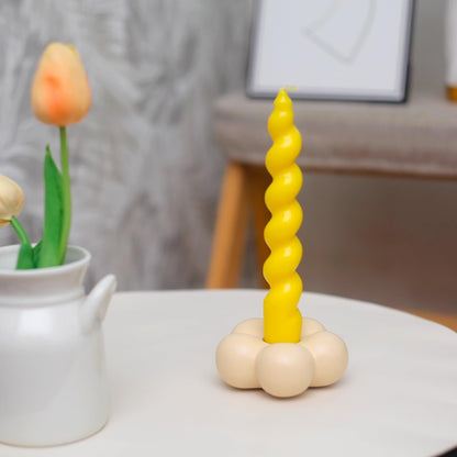 MDFAYE Cute Candle Holders, Ceramic Candlestick Holders for Table Centerpiece Flower Shape Home Decor Wedding Parties Living Room (Yellow)