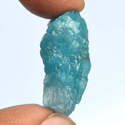 GEMHUB Crystal Aquamarine 26.00 Carat Natural Rough Aquamarine Gemstone Necklace For Women And Mens