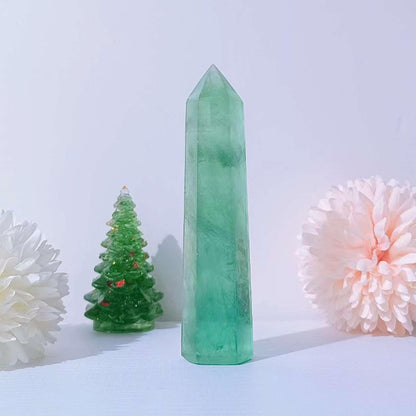 LAIDANLA Green Fluorite Healing Crystals Wands 3.5-4" Natural Reiki Energy Wand Stone Hexagonal Point Obelisk Large Crystal Gemstones for Meditation Therapy Crystal Grid Decoration 1Pcs