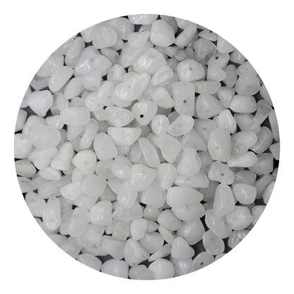 Natural Chip Stone Beads 450pcs White Jade Chips 5-8mm Genuine Real Irregular Healing Crystal Rocks Hole Drilled DIY Loose Gemstone Beads for Jewelry Making Bracelet Earrings Necklace Crafting