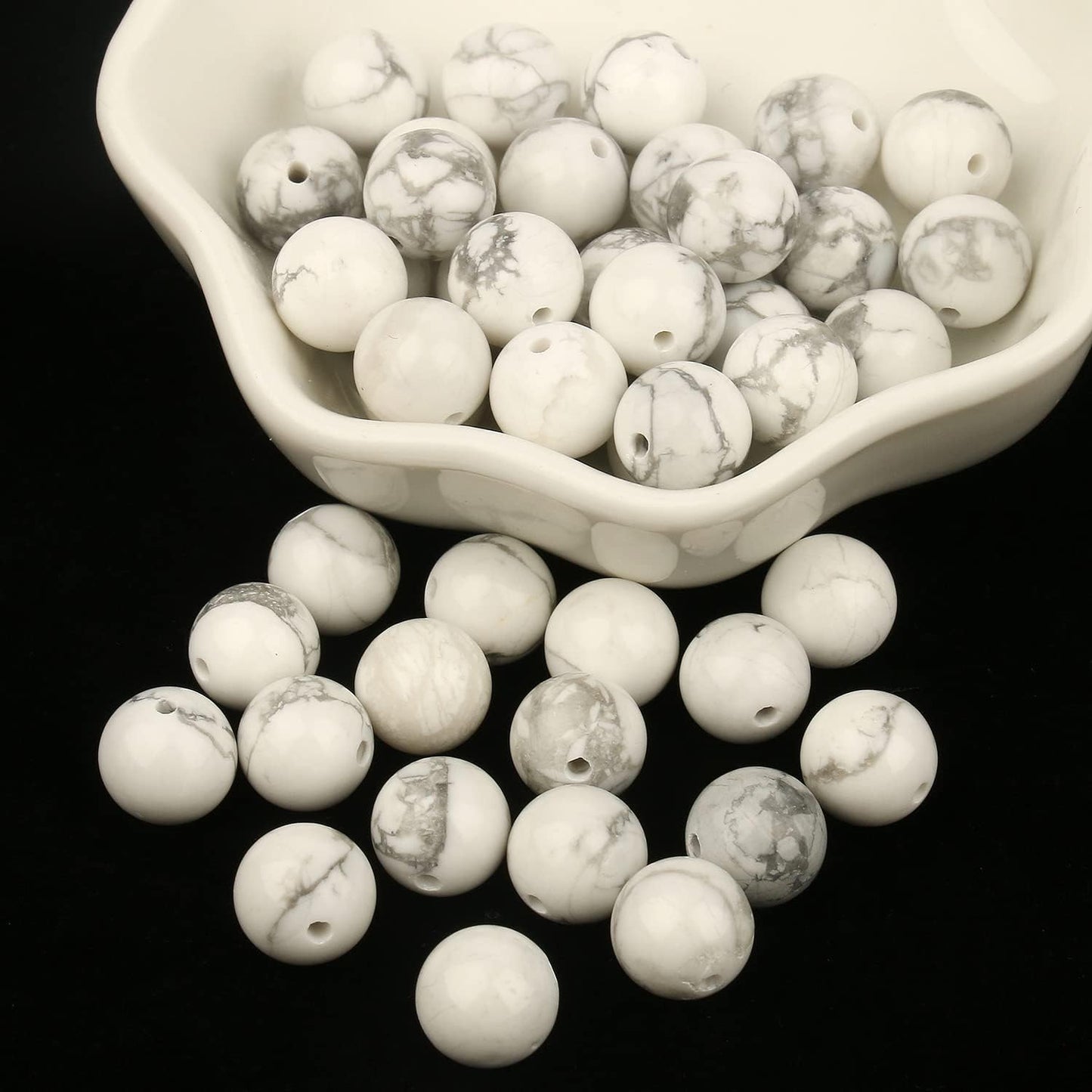 NITOPUPU 100Pcs 10mm Natural Smooth White Howlite Gemstone Beads Round Loose Stone Beads for Jewerly Making with Crystal Stretch Cord