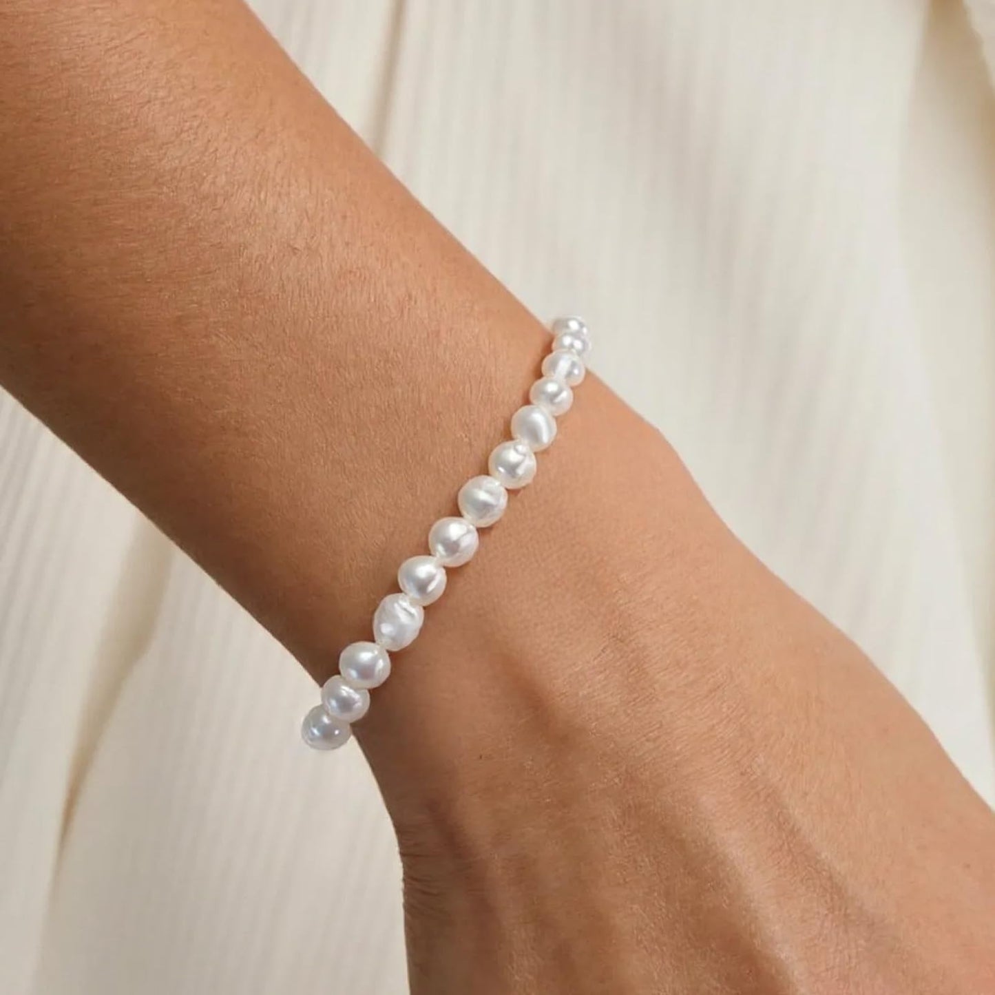 HENGSHENG Natural Baroque Pearls Link Bracelets for Women Freshwater Cultured Pearls Strand Bracelets Handpicked Pearl Elegant Jewelry - White