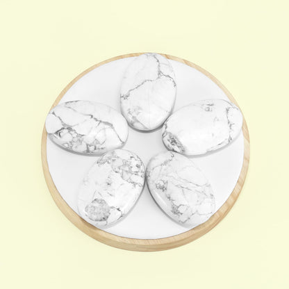 Nvzi White Turquoise Crystal Palm Stone, Worry Stones, Crystals and Healing Stones, Polished Rocks, Natural Gemstones, Chakra Stones for Healing Crystals Daily Use