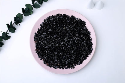 MAIBAOTA Natural Black Obsidian Crystal Quartz Rocks Chips Vase Filler Rocks for Succulent Plant Small Fish Tank Aquarium Gravel Decorative Pebbles Stones(200 gram)
