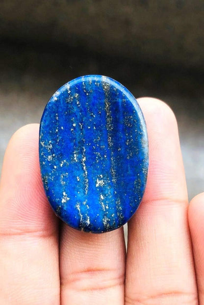 crystalmiracle Beautiful Lapis Lazuli 1 Inch Worry Stone Positive Energy Crystal Healing Thumb Stone for Reiki Protective Meditation Feng Shui Gifts for Men Women