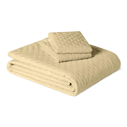Amazon Basics Brushed Microfiber Quilt Set, Extra Soft with Natural Texture, 3-Piece, Queen/Full, Beige