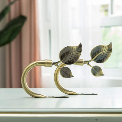 HIKMLK Leaf Shaped Curtain Tieback Holdbacks 2pcs, Handmade Metal Curtain Side Holders for Wall, Curtain Hook Pull Backs for Drapes Window Decoration (Antique Brass)