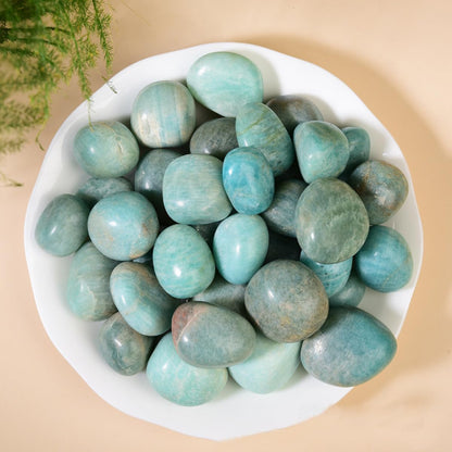 Erliway Amazonite Healing Crystal Stones, 1.25-2.0" Large Reiki Healing Gemstones Natural Tumbled Polished Stones for Energy Witchcraft Therapy Meditation