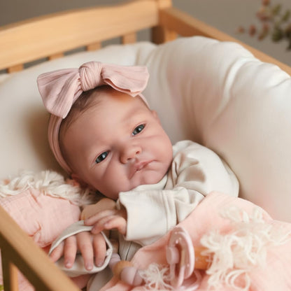 WOOROY Realistic Reborn Baby Dolls - 20 Inch Lifelike Newborn Baby Doll Girl Real Life Baby Dolls with Weighted Soft Body Gift Toy for Kids Age 3+