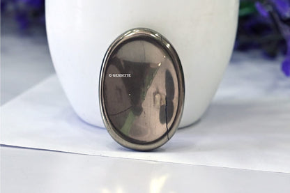 GEMSCITE Pyrite Thumb Worry Stones Metaphysical Gemstone Crystal Healing Reiki Men Women Gift FENG Shui Positive Energy Love Wellness Palm Stones Wicca Powerful