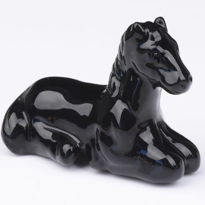 Ytbeoxk 2.2 Inch Black Obsidian Horse Crystal Figurines,Hand-Carved Healing Crystals Decor, Horse Statues Stone Energy Gemstones,in Bedroom Office Meditation Memorial Gifts for Girls and Women