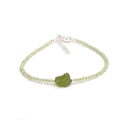 Gempires Natural Green Peridot Beads Bracelet with Raw Peridot Stone Jewelry August Birthstone Gemstone Gifts For Women Silver Plated 8 Inch Adjustable Chain