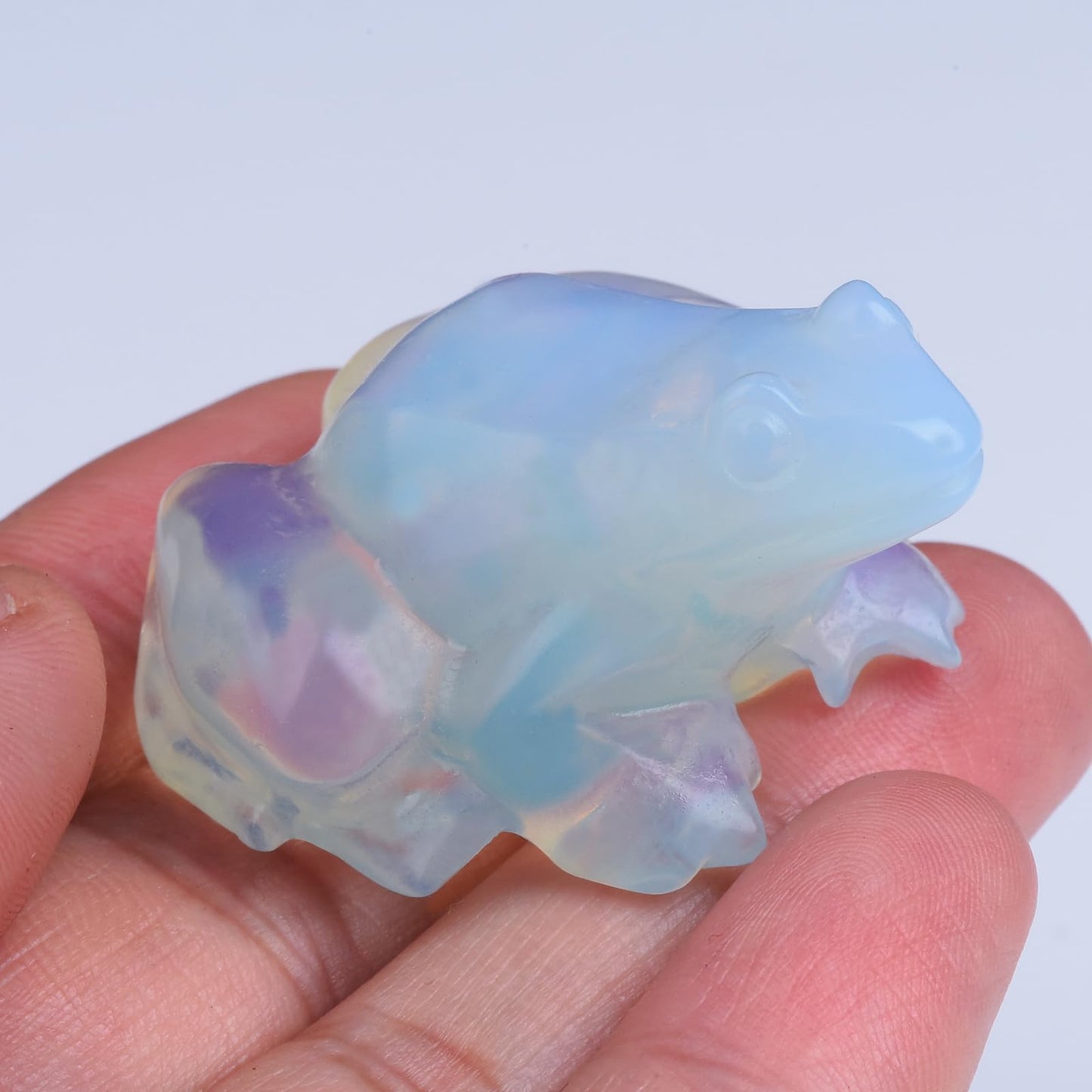 QLRSUXN 2 Inch Opal Frog Crystal Figurine，Frog Gifts Healing Crystal Decor，Frog Garden Statue Stone Energy Gemstones, in Bedroom Office Christmas Meditation Gifts Aquarium Decoration