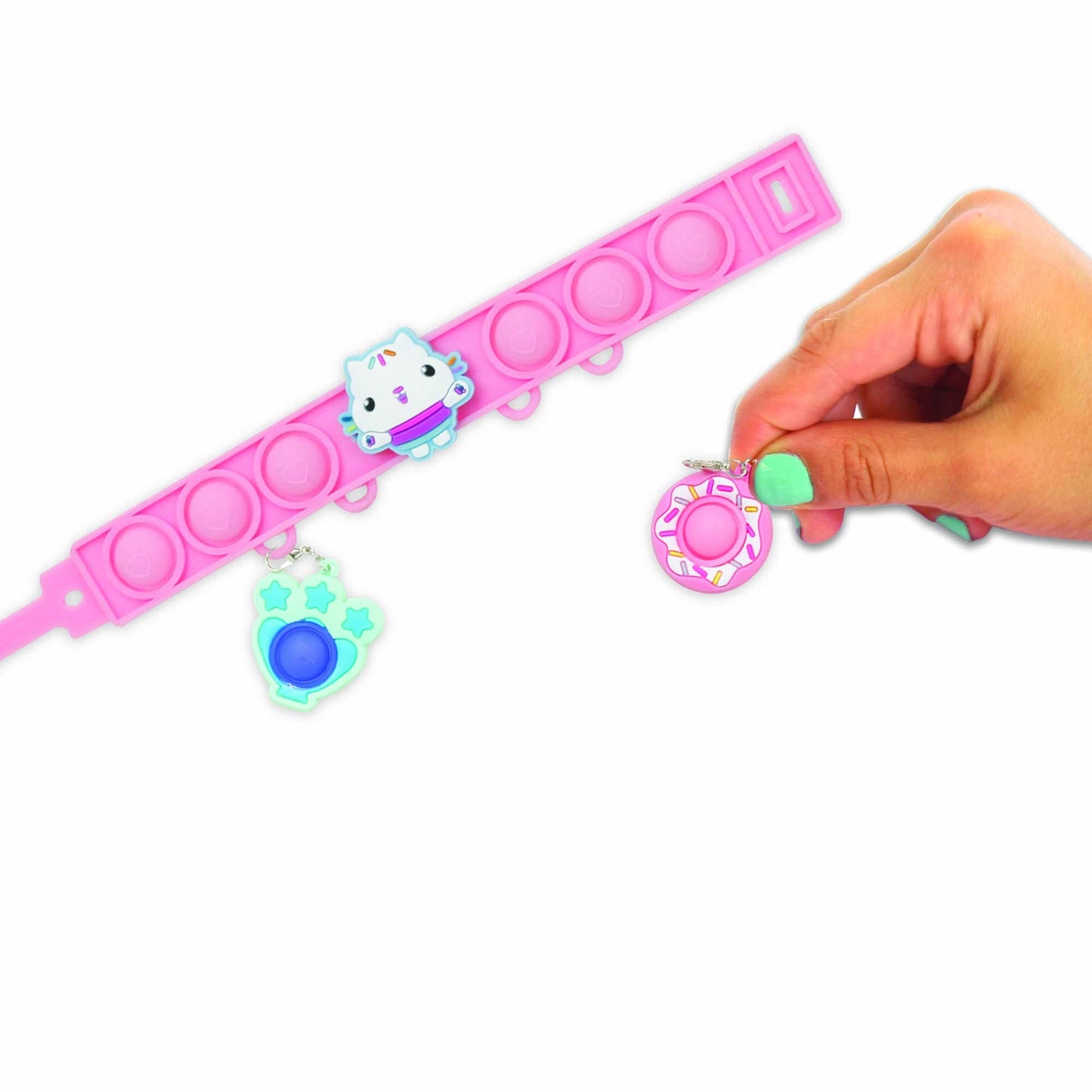 Tara Toys Gabby's Dollhouse Pop-Eeze Bracelet Activity Set Snap Bead Jewelry Kit for Kids with Charms & Carry Case DIY Craft Gift for Girls Ages 3+ Inspired by DreamWorks Gabby