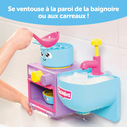 Toomies E73264 Bubble & Bake Bathtime, Bath Toddlers, Kitchen Themed Bubble Making Toy, 2 in 1 Set, Kids Water Play Suitable for 18 M & 2 3 & 4 Year Old Boys & Girls, Multicoloured, 21 X 28 X 15 cm