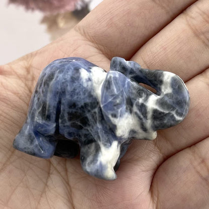 Ouubuuy Sodalite Crystal Elephant Pocket Guardian Figurine Elephant Statue 1.5 inch for Healing Reiki Spiritual Gift Cute Meditation Office Room Desk Decor