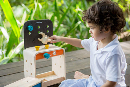 PlanToys® Wooden Tool Bench for Kids | Pretend Play Construction Toy with Tools & Accessories | Educational STEM Toy for Toddlers | Montessori Fine Motor Skills Workbench Playset