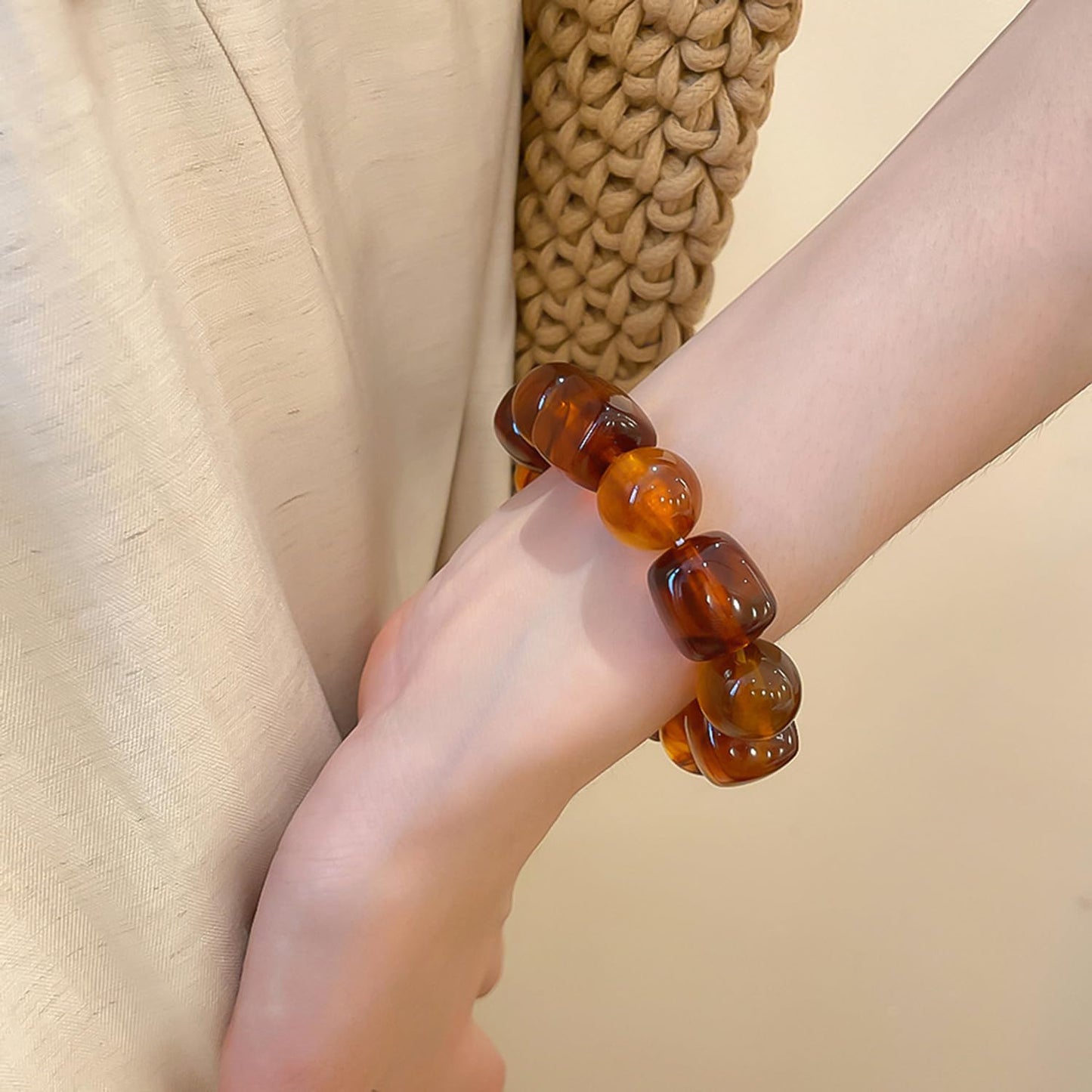 Irregular Resin Chunky Beaded Bracelet for Women Boho Colorful Acrylic Beads Stretch Bracelet Bangle Statement Jewelry Summer Beach Charm Bracelets Fashion Trendy Stone Beads Cuff Bracelets (Brown)
