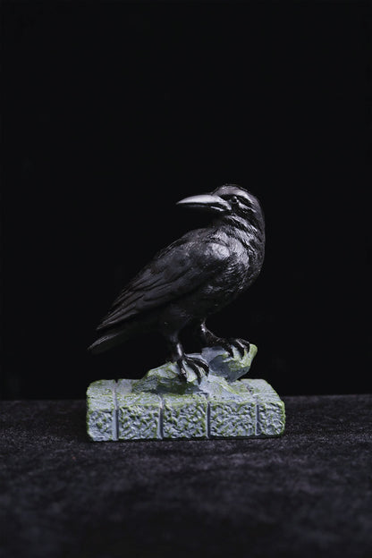 EASCHEER Raven On Rock Statue 3" Gothic Crow Scavenger Bird Decor Figurine