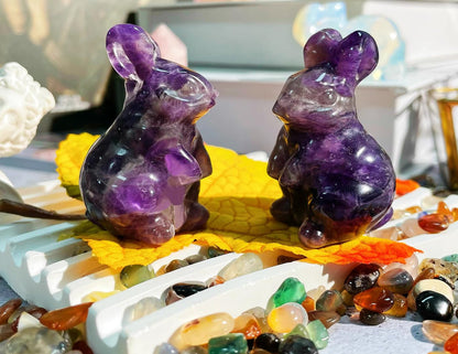 DUQGUHO Bunny Decor Easter Rabbit Decor Crystals Easter Gifts Decoration Bunny Statue Amethyst Crystals Figurines Bunny 1.5’’