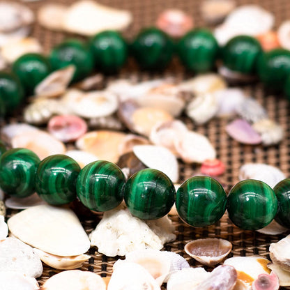 DAZCOLO 8mm Natural Gemstone Stretch Bracelet, Handmade Unisex Crystal Bracelets for Meditation, Yoga, Spiritual Healing & Positive Energy (Malachite)