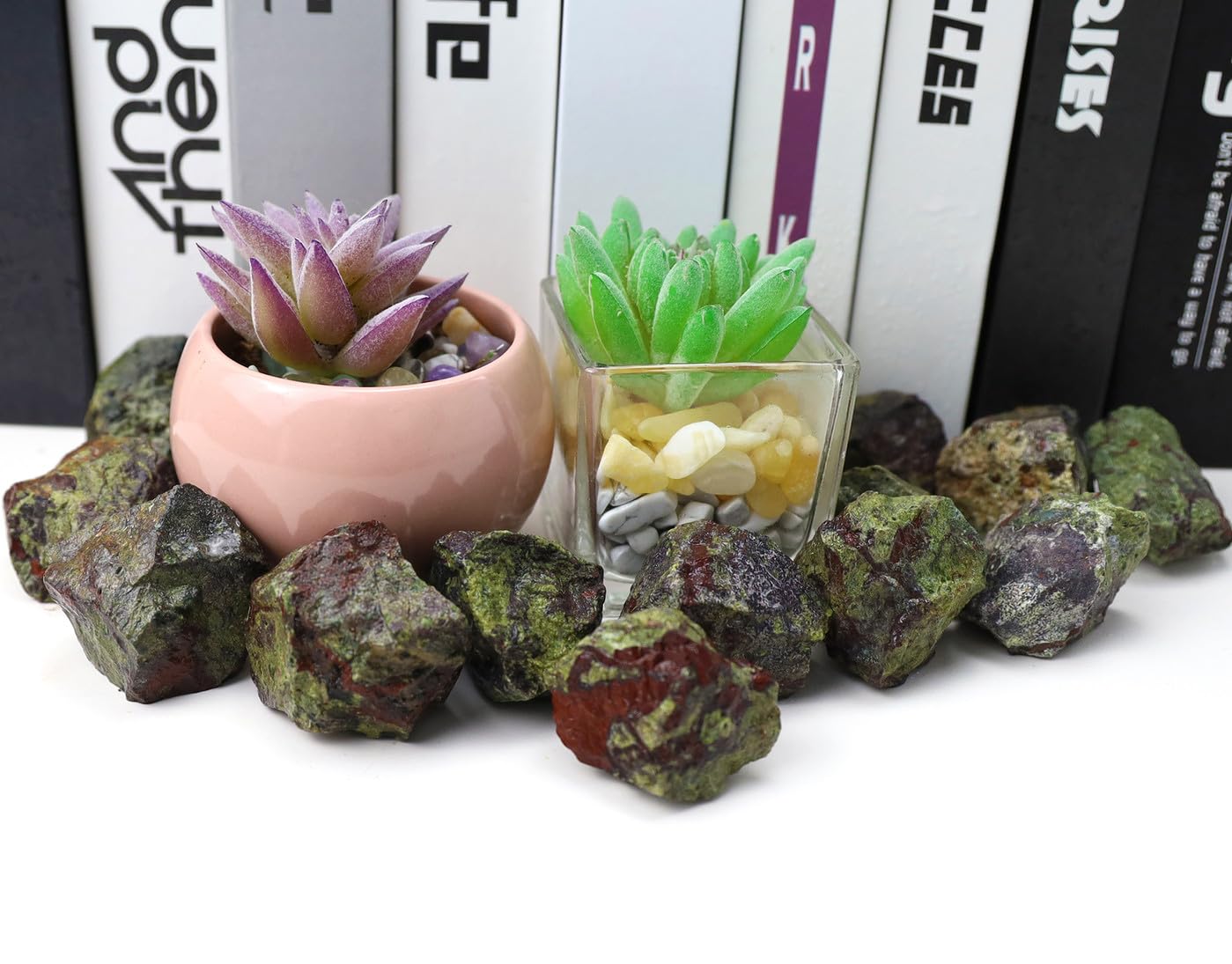 QINJIEJIE Dragon Bloodstone Crystals Raw Stones Natural Rough Gemstones Rocks Bulk Large 0.8-1.2" Gems Reiki Decorative Fountain Rock for Tumbling Cabbing Polishing Wire Wrapping Wicca 0.9 lbs