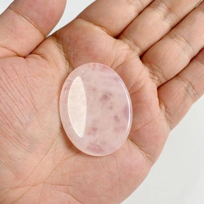 GolbalJew Rose Quartz Thumb Worry Stone for Anxiety Healing Crystals Sets, Hand Carved Crystals and Healing Stones, Meditation Crystal Reiki Natural Relax Palm Stone for Anxiety Therapy Relief