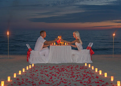 Esup Rechargeable Candles Flameless Flickering Candles Tealights 12pcs/Set with White Base, Decoration Parties, Weddings, Bar, Family, Dinner Outdoor Picnic