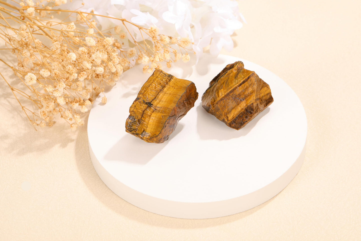 Top Plaza 2Pcs Natural Raw Tiger Eye Crystal Rock Stone Healing Crystals 1.6-2.2" Large Rocks for Tumbling Meditation Wicca Rough Stone Bulk Decoration