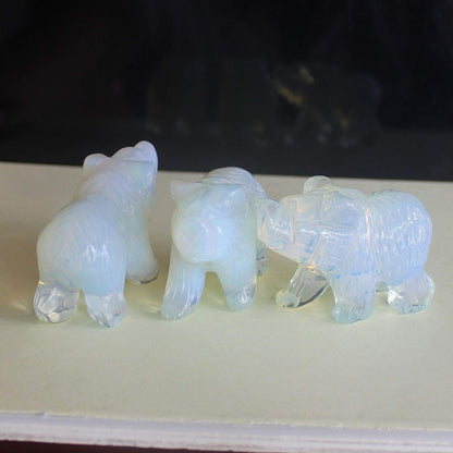 HLbshi Hand Carved Gemstone Crystal Bear Figurine Animal Statue Carving Office Home Decor Collections 2'' (White opalite)