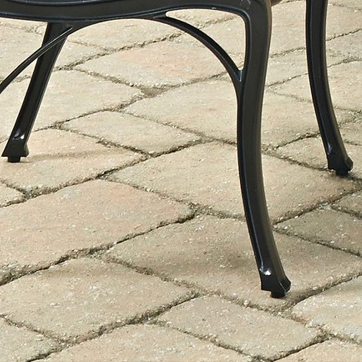 Homestyles Sanibel Black Stationary Cast Aluminum Outdoor Dining Chair, 2 Piece Patio Chairs, Set of 2 Garden Chairs with Armrest & Backrest for Garden Patio Pool Beach Yard, Black