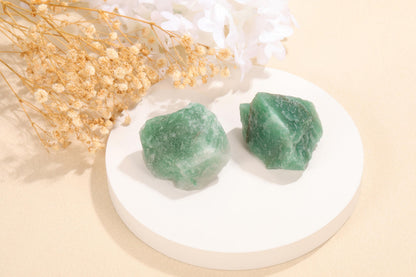 Jovivi 2pcs Raw Green Aventurine Crystals,Large 1.6-2.2" Healing Crystals Natural Rough Stones Crystal for Tumbling, Cabbing, Home Decoration, Polishing, Wicca & Reiki