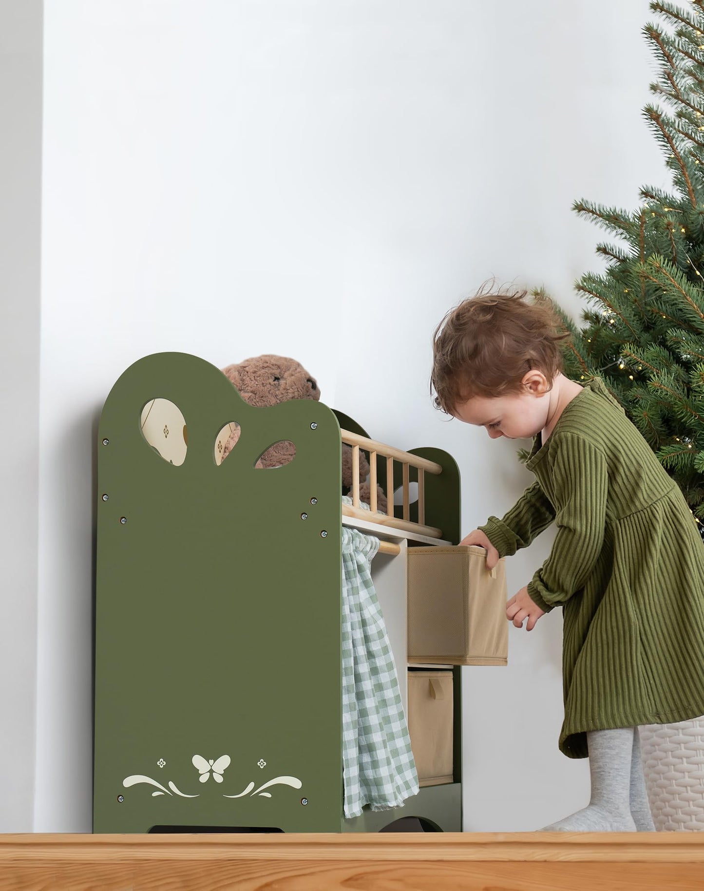 ROBOTIME Baby Doll Crib, Wooden Doll Bed, Toy Baby Crib with Storage, Bedding, and Wooden Hooks, Doll Crib Fits Dolls up to 22’’, Doll Furniture for American Girls Ages 3+ (Green)