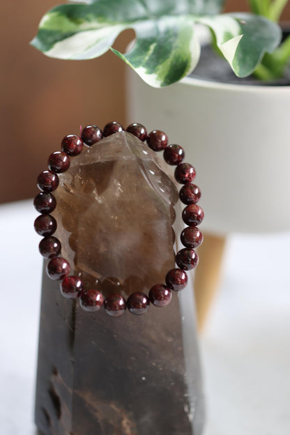 The Vida Handmade AAA+ Quality Crystal Stretch Elastic Bracelet - Nature Gemstone - Jewelry Gift - Holiday Gift - For Women & Men (Garnet)