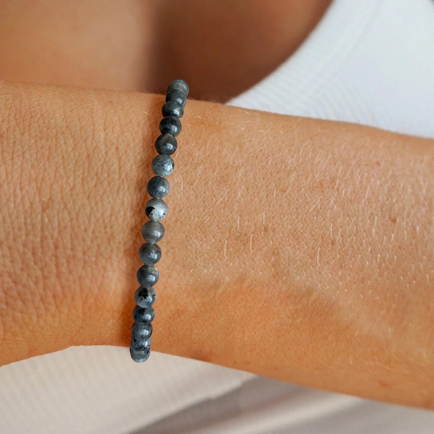 Bolinailo Crystal Beaded Bracelets for Women 4mm Labradorite Bead Handmade Gemstone Stretch Elastic Bracelet Natural Stone Crystal Healing Reiki Spiritual Jewelry Gifts