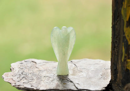 Crocon Green Jade Gemstone Guardian Angel Healing Figurine, Hand Carved Pocket Angel - Crystals for Positive Energy, Handmade Mini Statue for Love, Peace & Healing, Natural Gemstone Healing Figurine