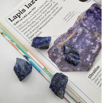 3-5Pcs Lapis Lazuli Natural Raw Crystals Rough Stones Rocks for Tumbling Polishing Cabbing Gemstones Crystals and Healing Stones for Wicca Reiki,Fountian Rocks for Decorations (Lapis Lazuli)