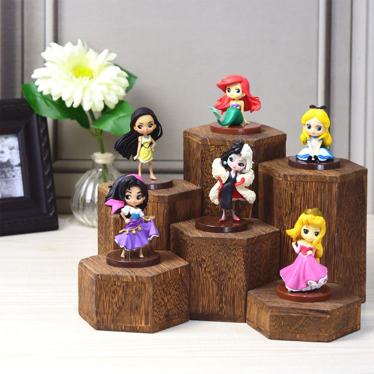 MOOCA Wooden 6 Pcs Hexagon Risers for Display Jewelry and Accessories Display Stand, Brown