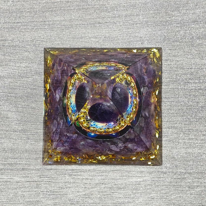 AierCrystal Natural Mineral Crystal Pyramid Energy Healing Meditation Aid Feng Shui Protection Home Decor Versatile Gift Option(2inch Pyramid Amethyst)