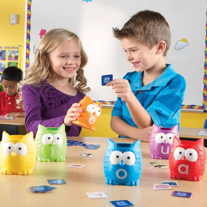 Learning Resources Vowel Owls Sorting Set - Phonics Games for Kids, Vowel Sounds, Toddlers Vocabulary Building, ABC Word Game, Reading skills Toys, Learn to Read, Gifts for Boys and Girls