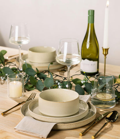 TheTerra Ceramic Dinnerware Sets for 4, 12 Pieces Porcelain Lightweight Speckled Plates and Bowls Sets, Scratch Resistant Dish Set, Oven & Microwave & Dishwasher Safe