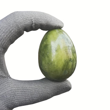 Sunshcat Natural Green Jade Egg Shaped Meditation Chakra and Home Decor Balance Crystals and Healing Stones Statue Set,35 * 50mm Easter and Thanksgiving Gift,with Wooden Bracket