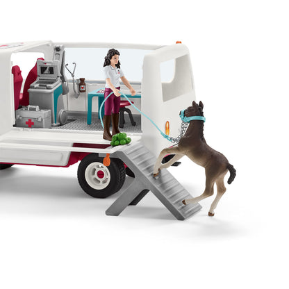 Schleich Horse Club — Mobile Vet with Hanoverian Foal, Horse Equine Vet with X-Ray Kit Play Set, Veterinarian Kit for Kids Ages 5+